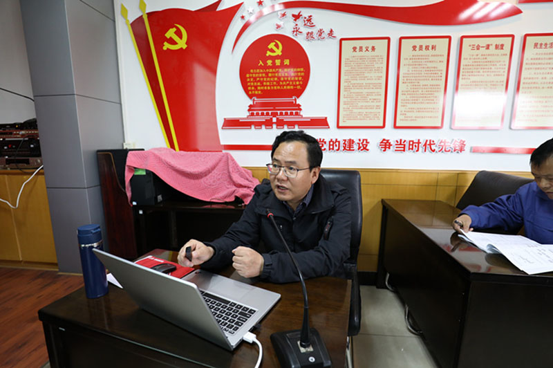 星火機床公司組織內審員參加“三標”體系培訓