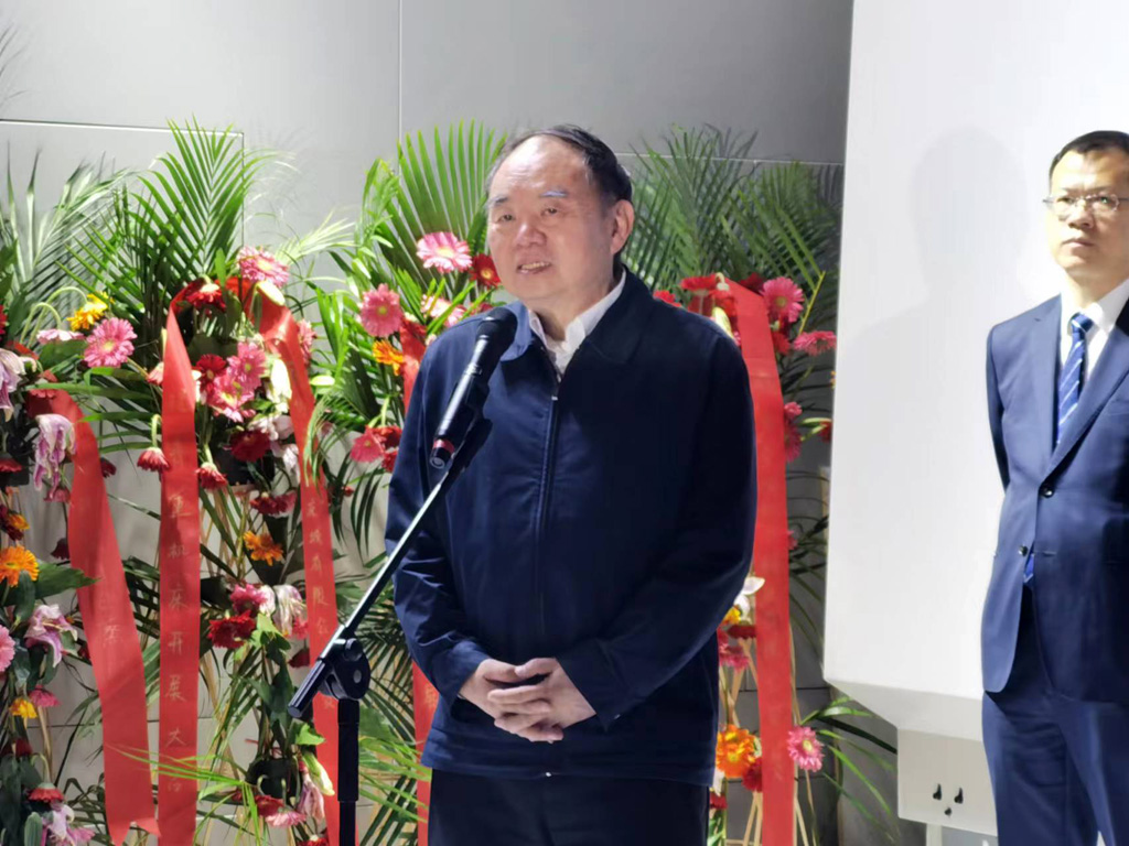 星火機(jī)床與華中數(shù)控簽訂戰(zhàn)略合作協(xié)議