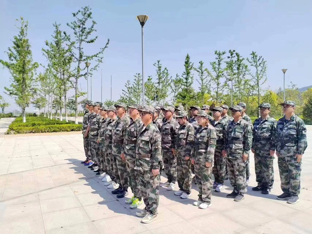 星火機床公司職工參加2023年度天水市民兵應急營集訓