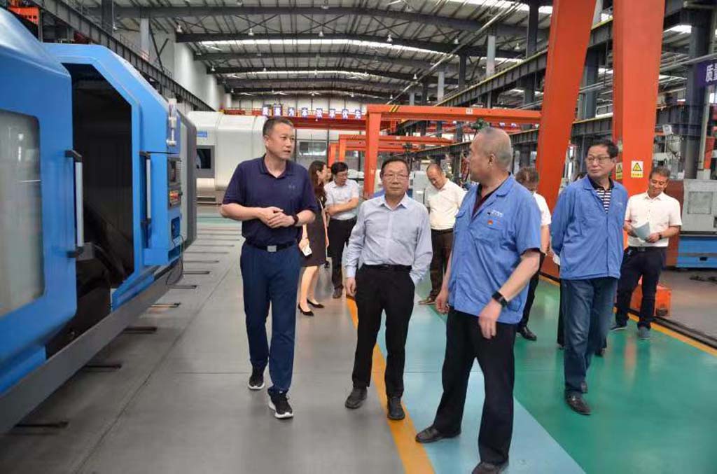 省教育廳、科技廳領導調研星火機床產教融合工作