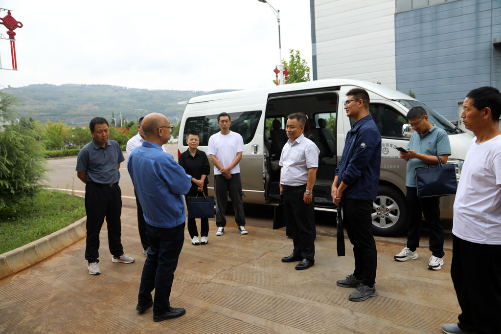 省總工會“勞模工匠助企行”服務隊來星火開展助企活動